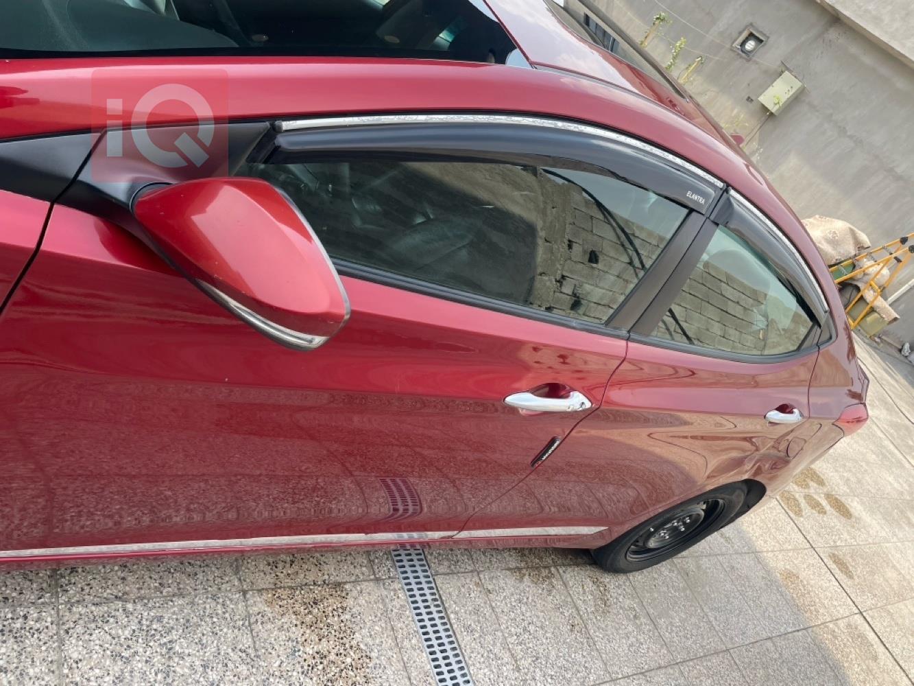 هيونداي النترا